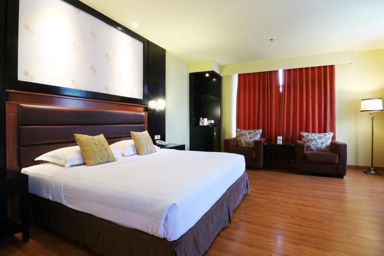 Sari Ater Kamboti Hotel Бандунг Екстер'єр фото