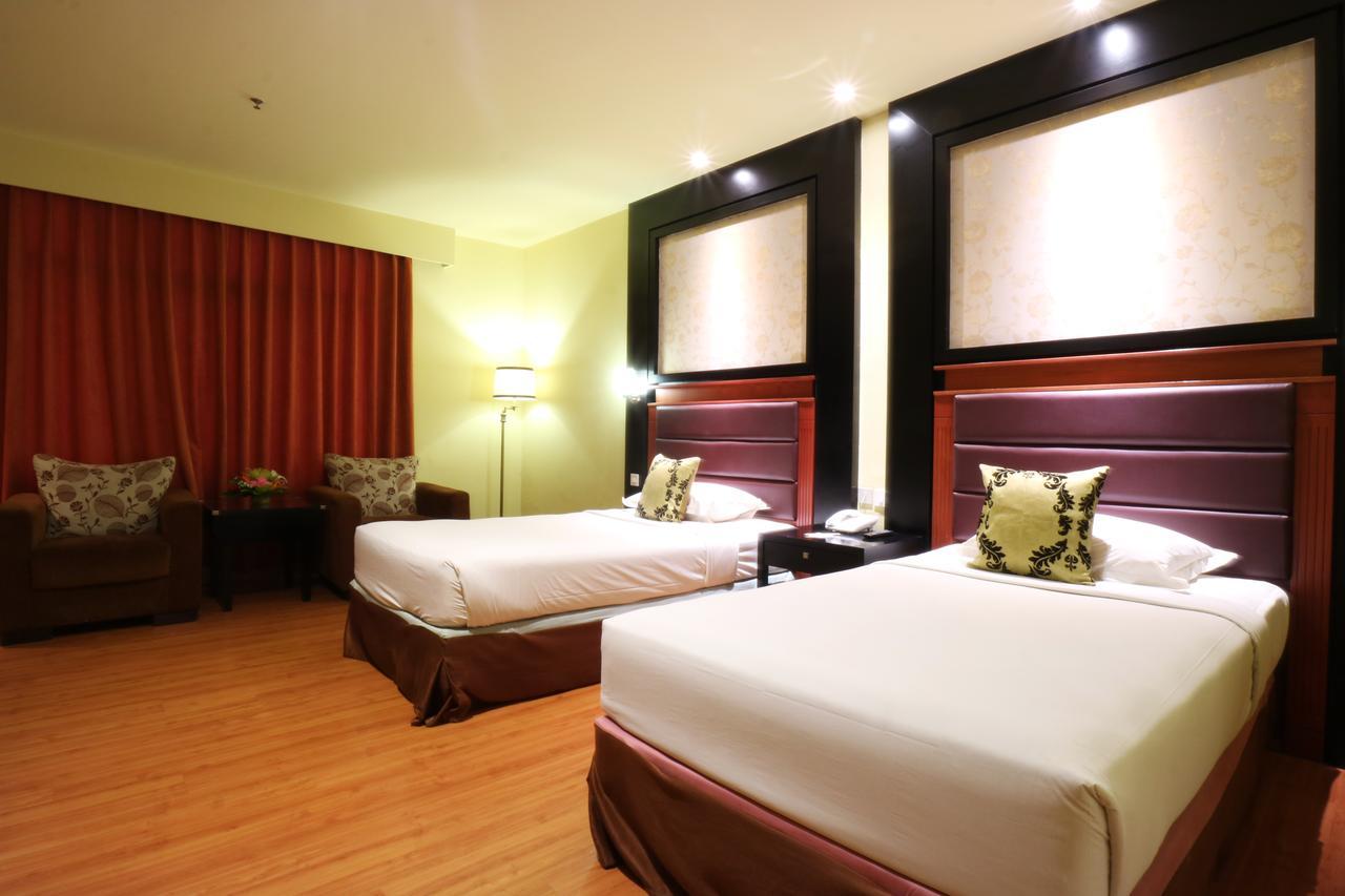Sari Ater Kamboti Hotel Бандунг Екстер'єр фото