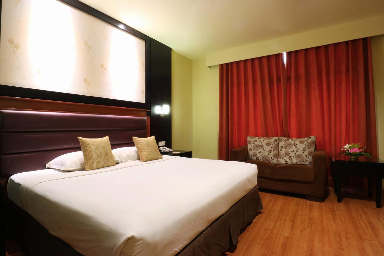 Sari Ater Kamboti Hotel Бандунг Екстер'єр фото